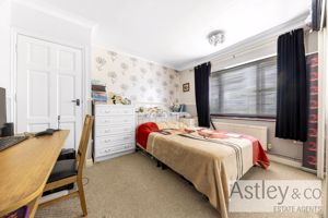 bedroom- click for photo gallery